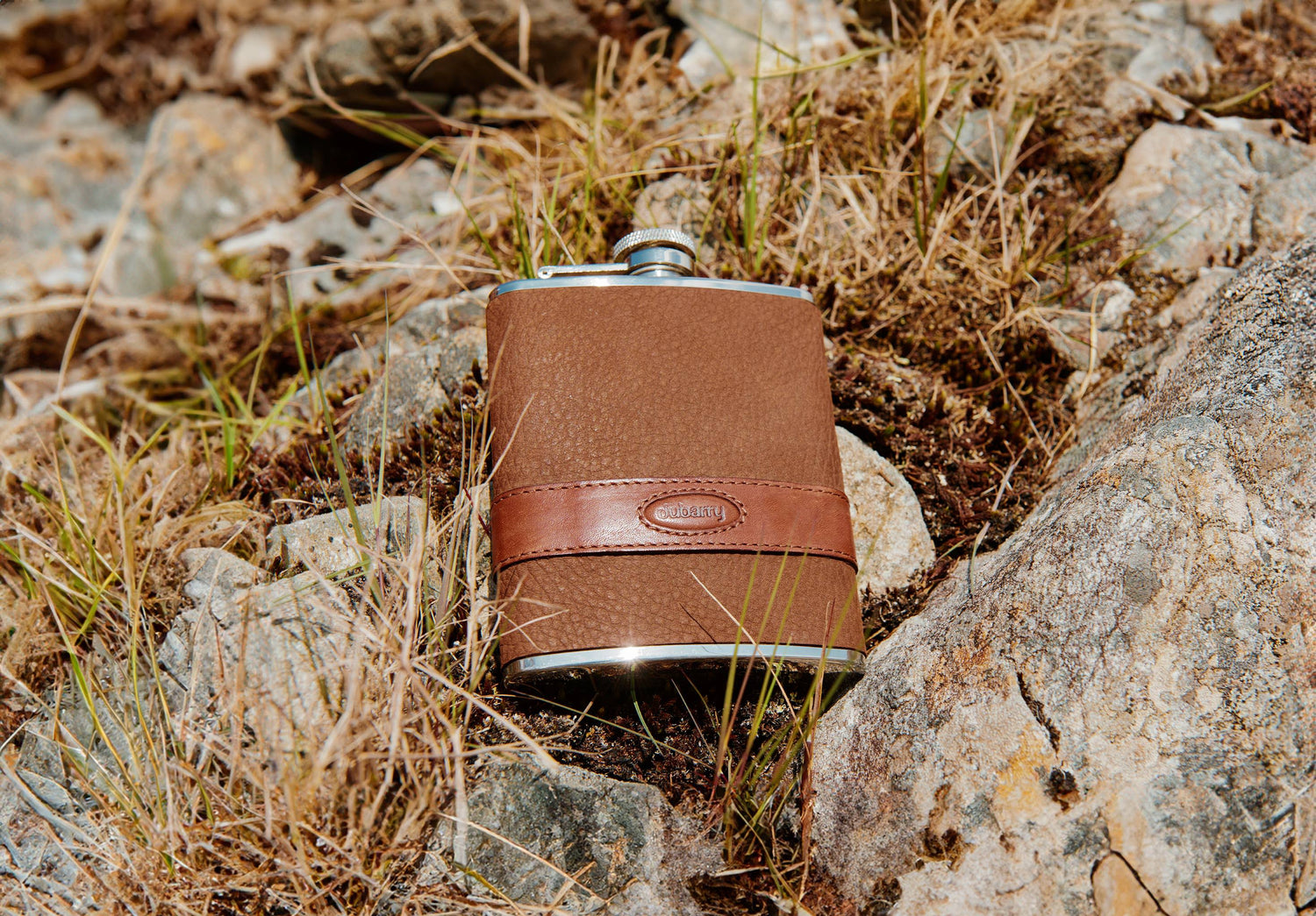 Rugby Mens Hipflask - Walnut